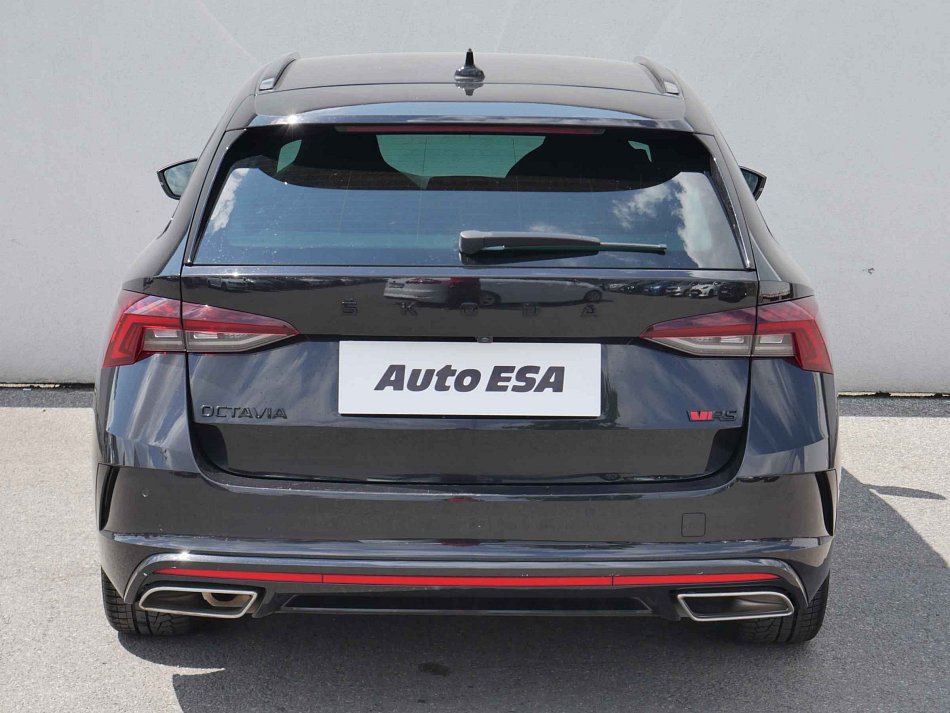 Škoda Octavia IV 2.0TDi RS 4x4