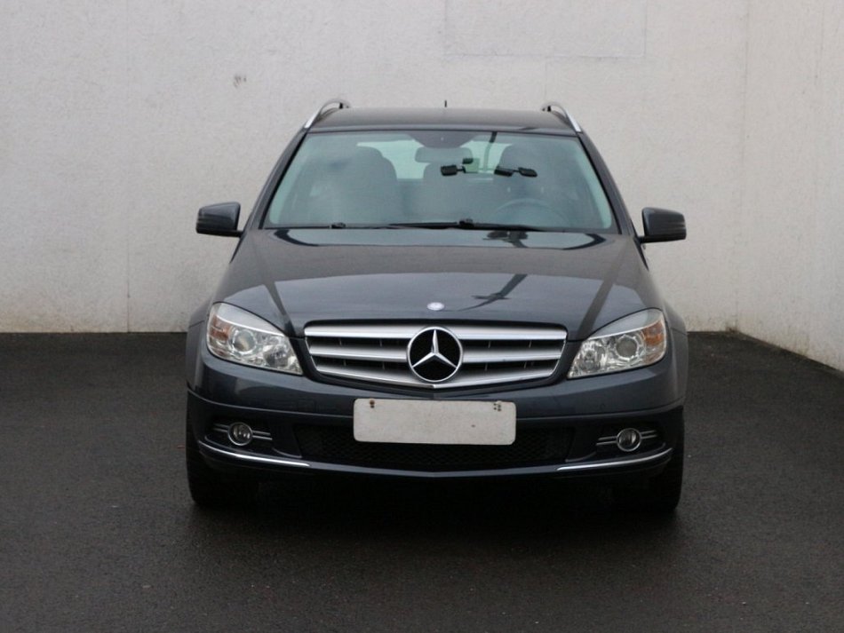 Mercedes-Benz Třída C 1.6  C180