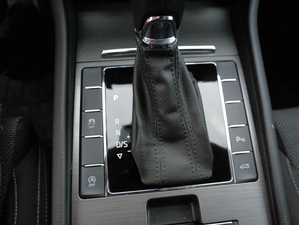 Škoda Superb III 2.0 TDi Style