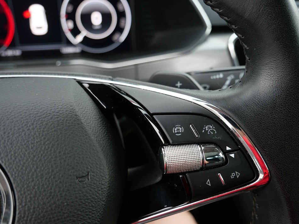 Škoda Superb III 2.0 TDi Style
