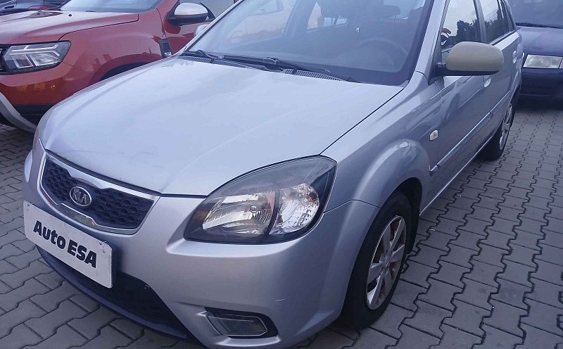 Kia Rio 1.4i 