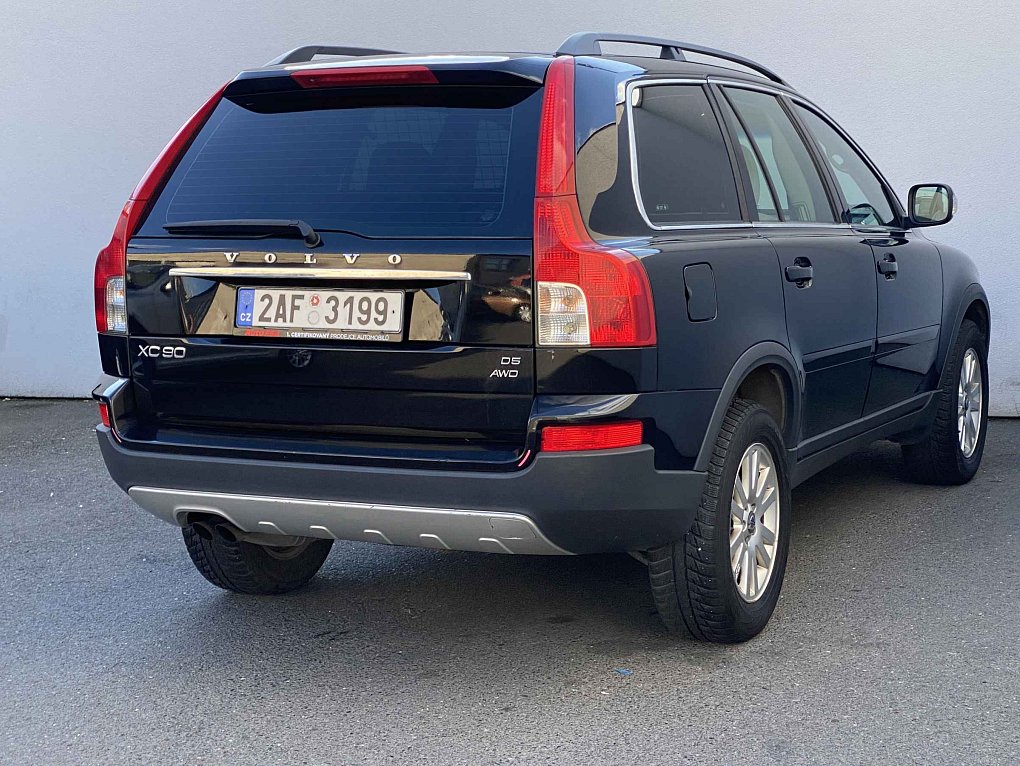 Volvo XC90 2.4 D 