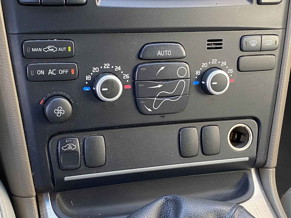 Volvo XC90 2.4 D 