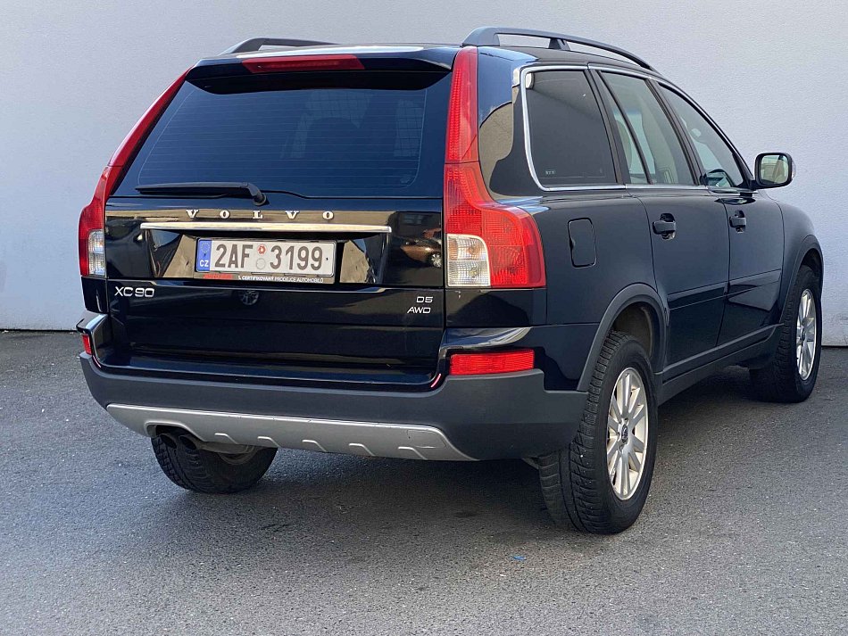 Volvo XC90 2.4 D 