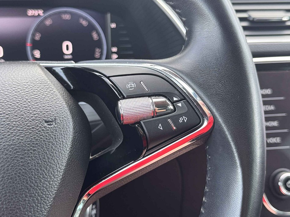 Škoda Superb III 2.0TDi Ambition
