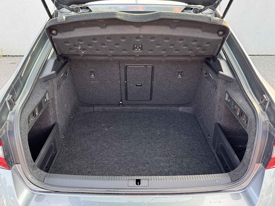 Škoda Superb III 2.0TDi Ambition