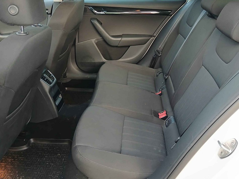 Škoda Octavia III 1.6 TDI Style