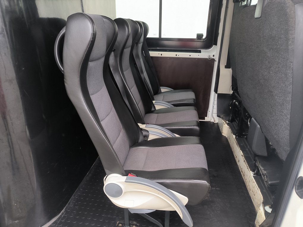 Citroën Jumper 2.2HDi  L2H2 6míst