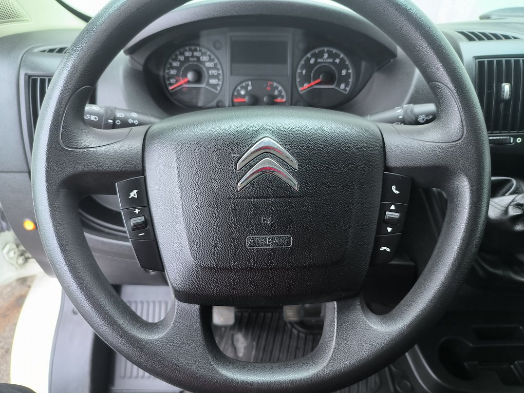 Citroën Jumper 2.2HDi  L2H2 6míst