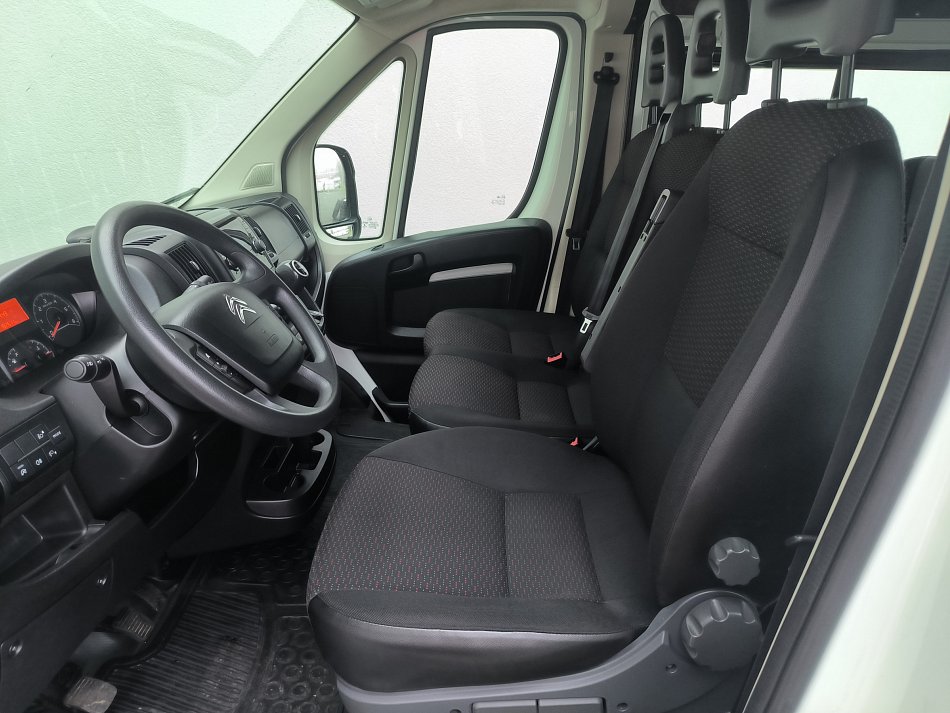 Citroën Jumper 2.2HDi  L2H2 6míst
