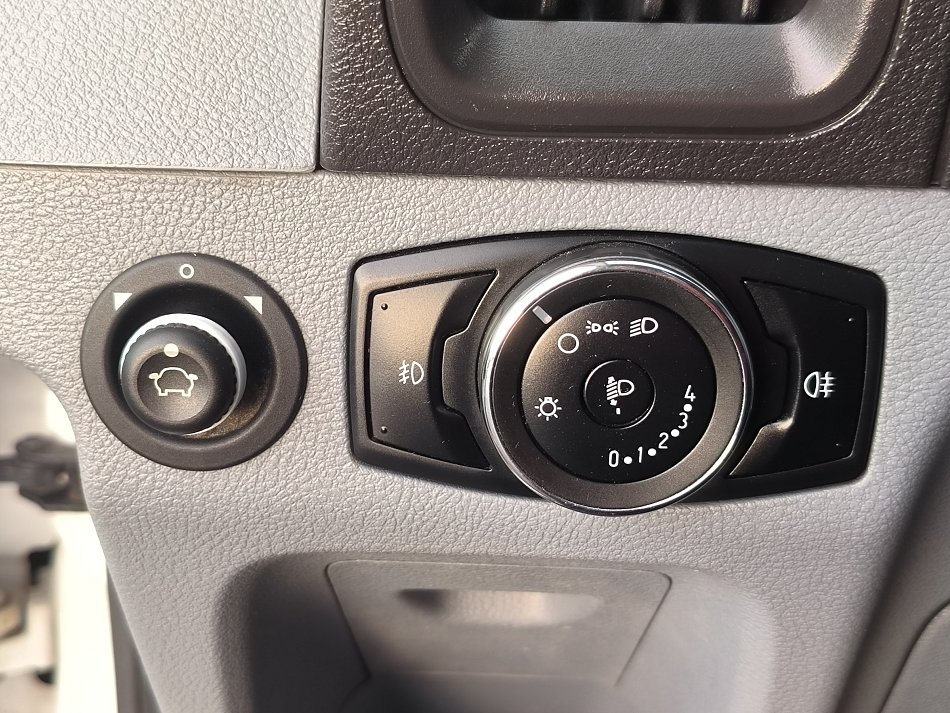 Ford Transit 2.0TDCi Trend L3H3