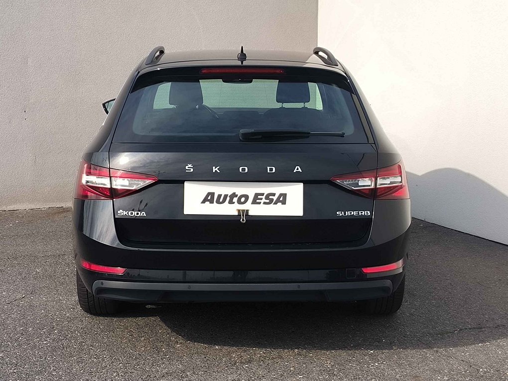 Škoda Superb III 2.0TDI Ambition