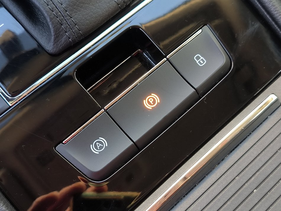 Škoda Superb III 2.0TDI Ambition