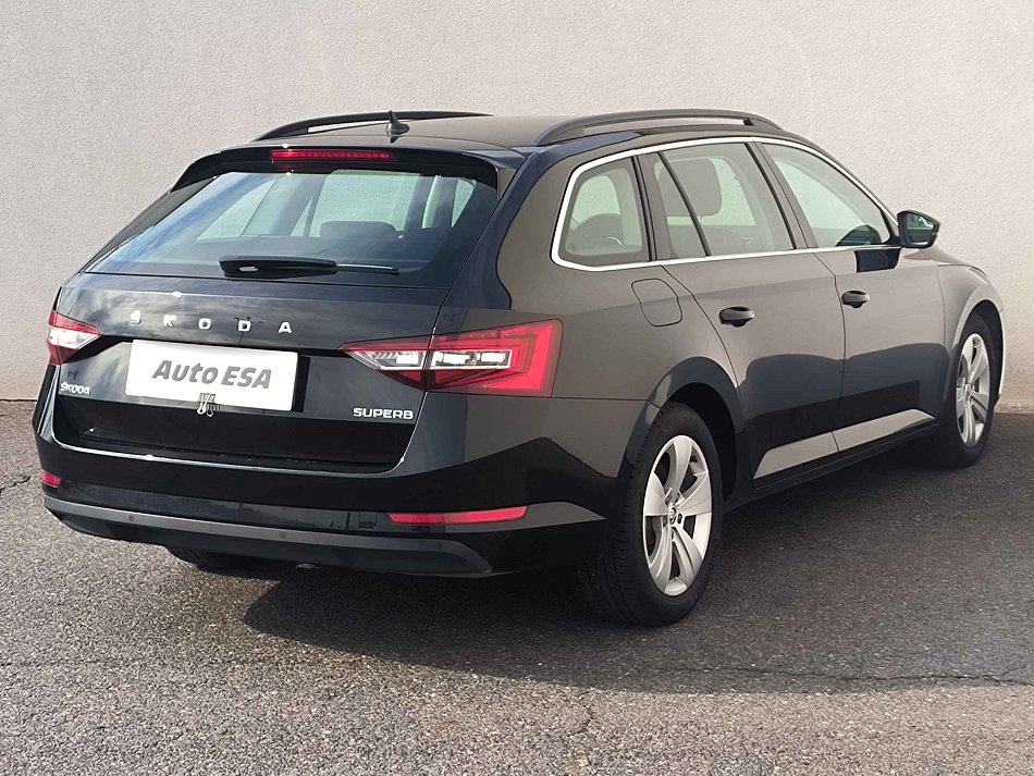 Škoda Superb III 2.0TDI Ambition
