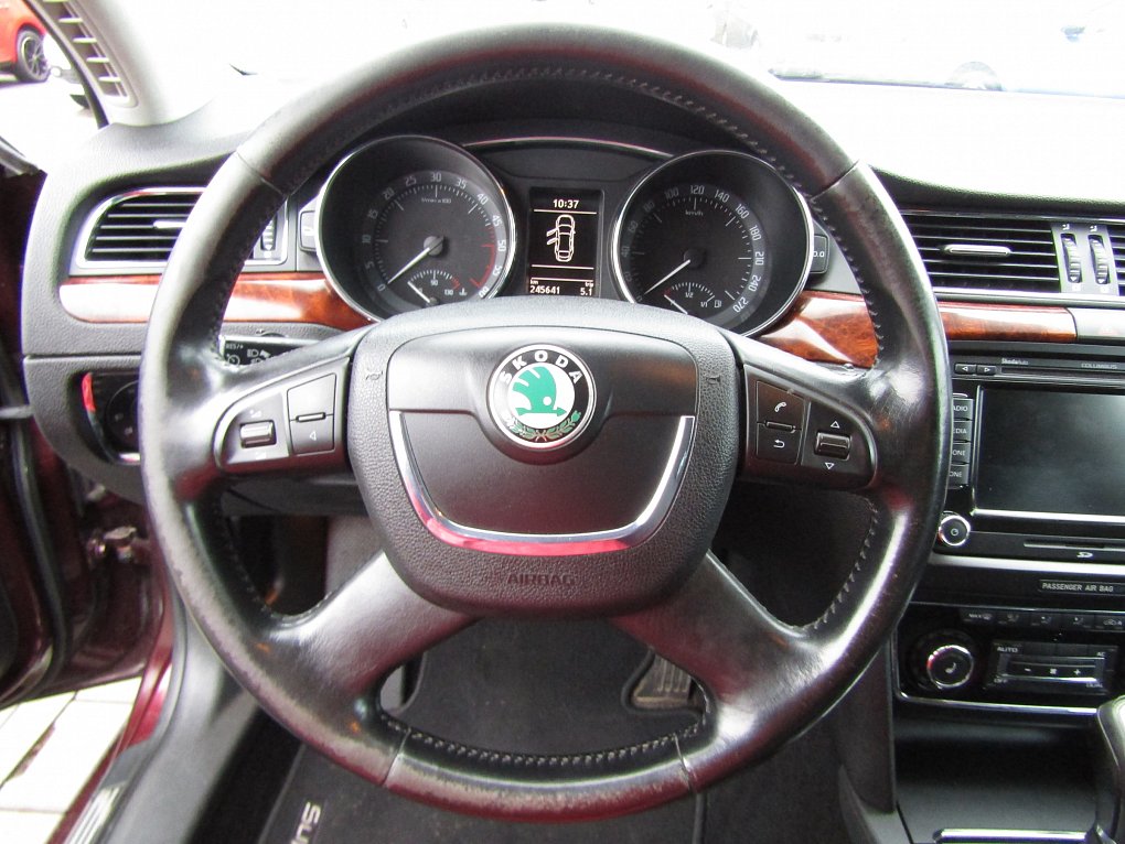 Škoda Superb II 2.0 TDi 