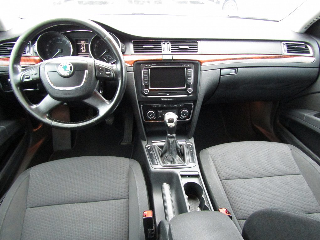 Škoda Superb II 2.0 TDi 
