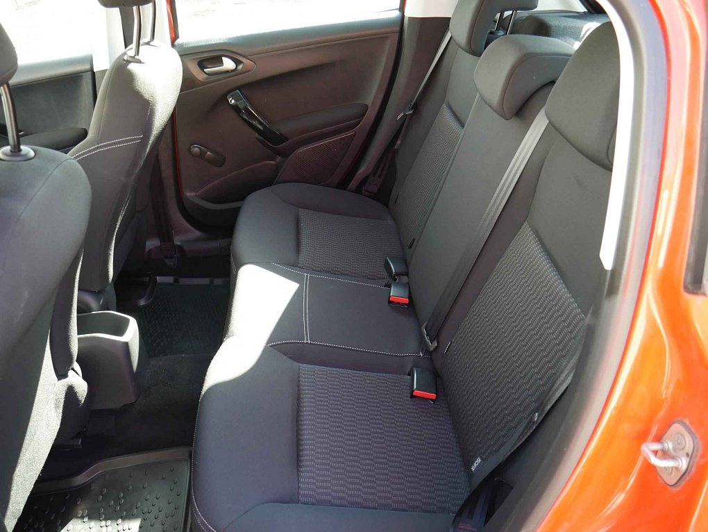 Peugeot 208 1.2PT 