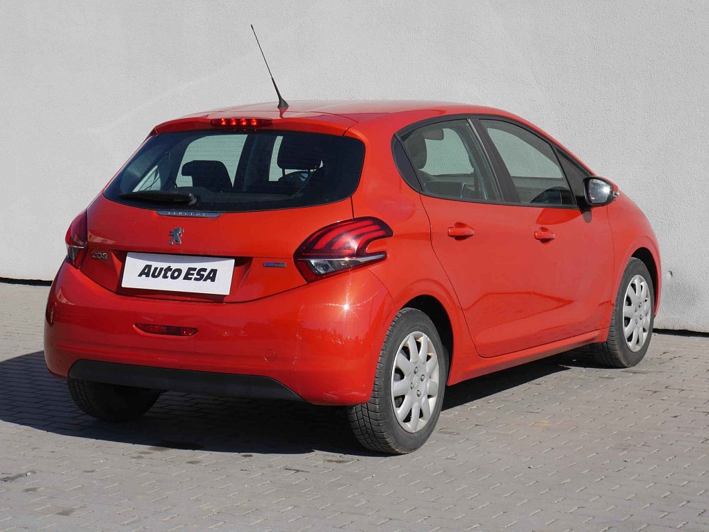 Peugeot 208 1.2PT 