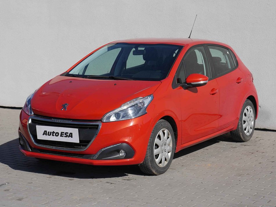 Peugeot 208 1.2PT 