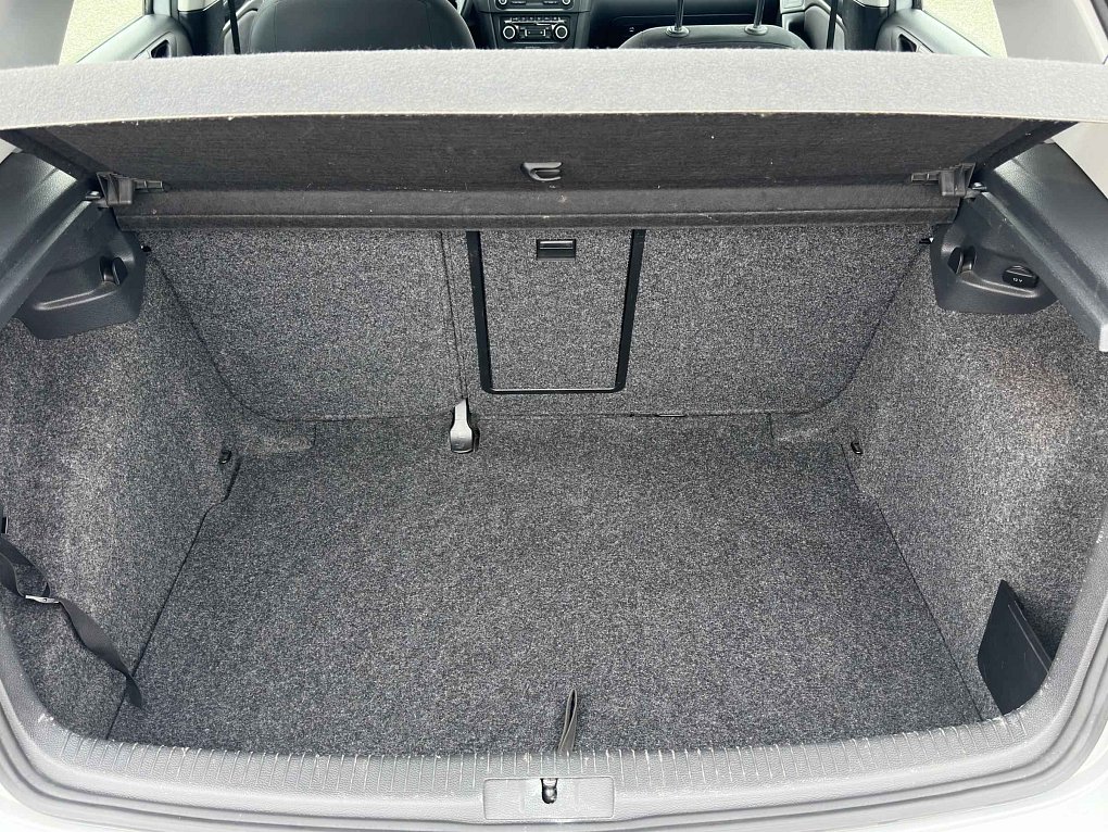 Volkswagen Golf 1.2TSI 