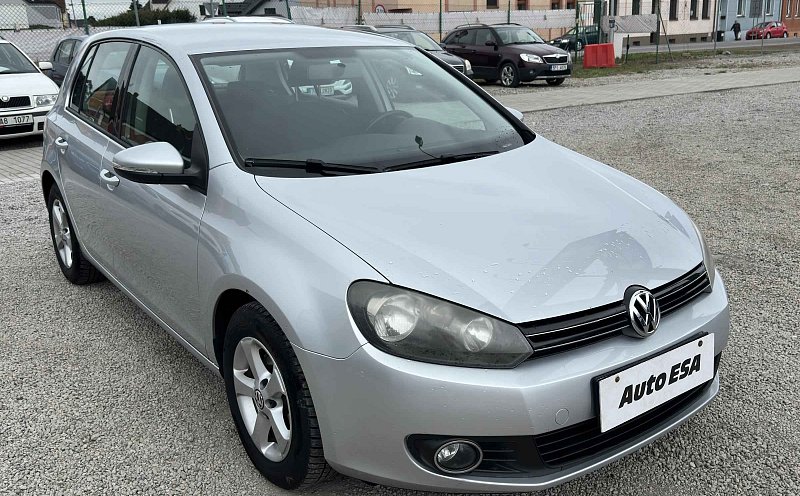 Volkswagen Golf 1.2TSI 