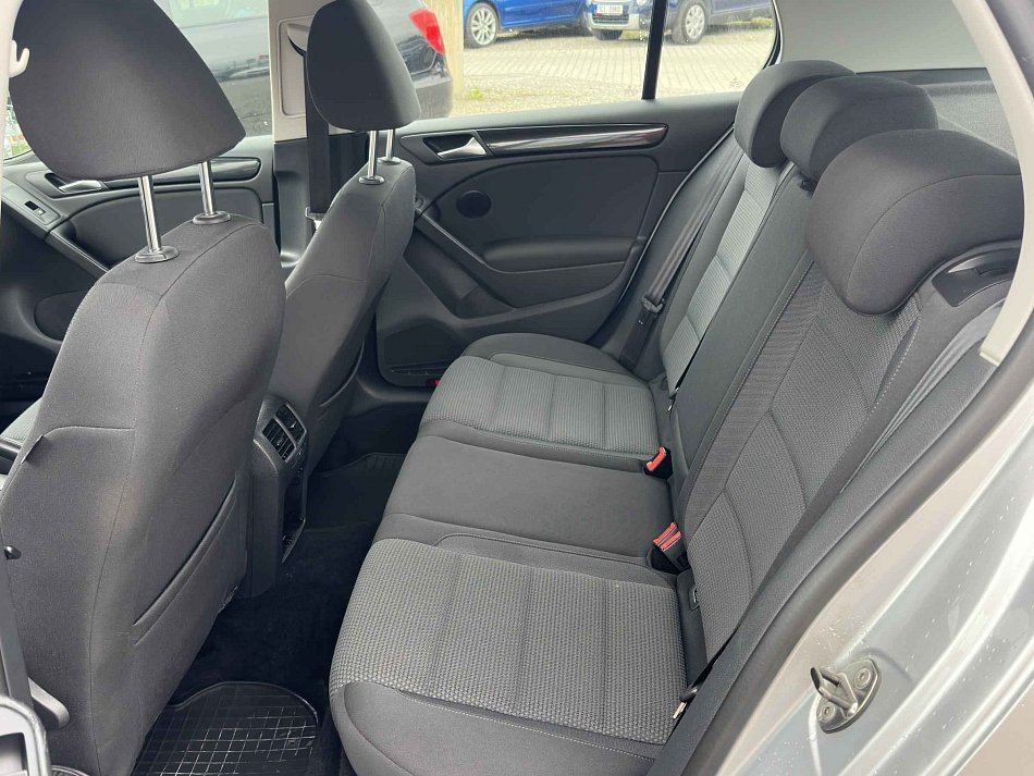 Volkswagen Golf 1.2TSI 