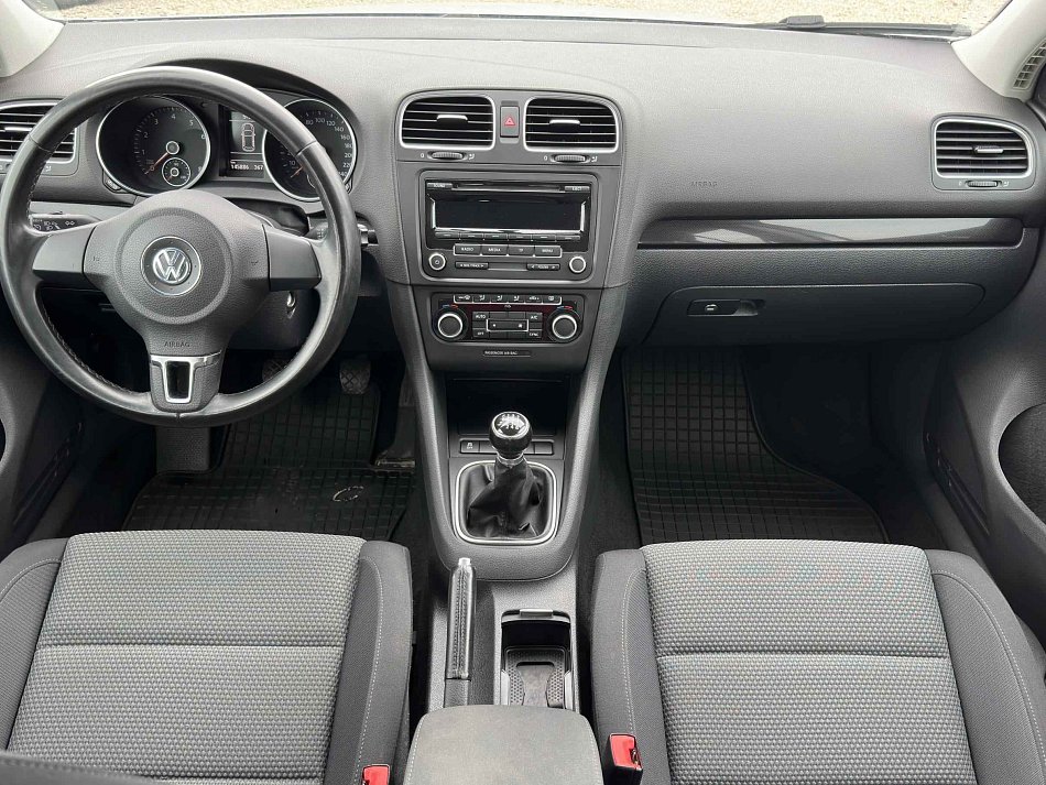 Volkswagen Golf 1.2TSI 