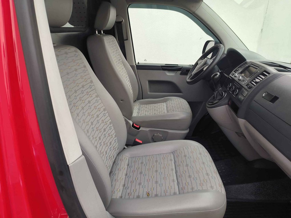 Volkswagen Transporter 2.0TDi  L2H2