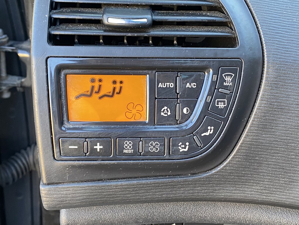 Citroën C4 Picasso 2.0i 