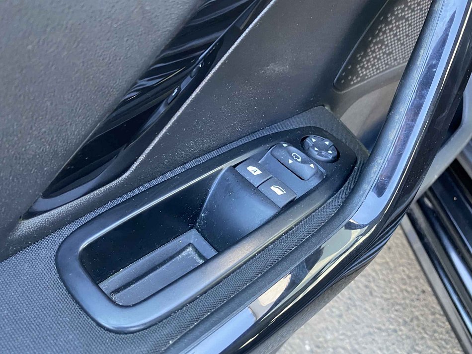 Peugeot 208 1.2PT Allure