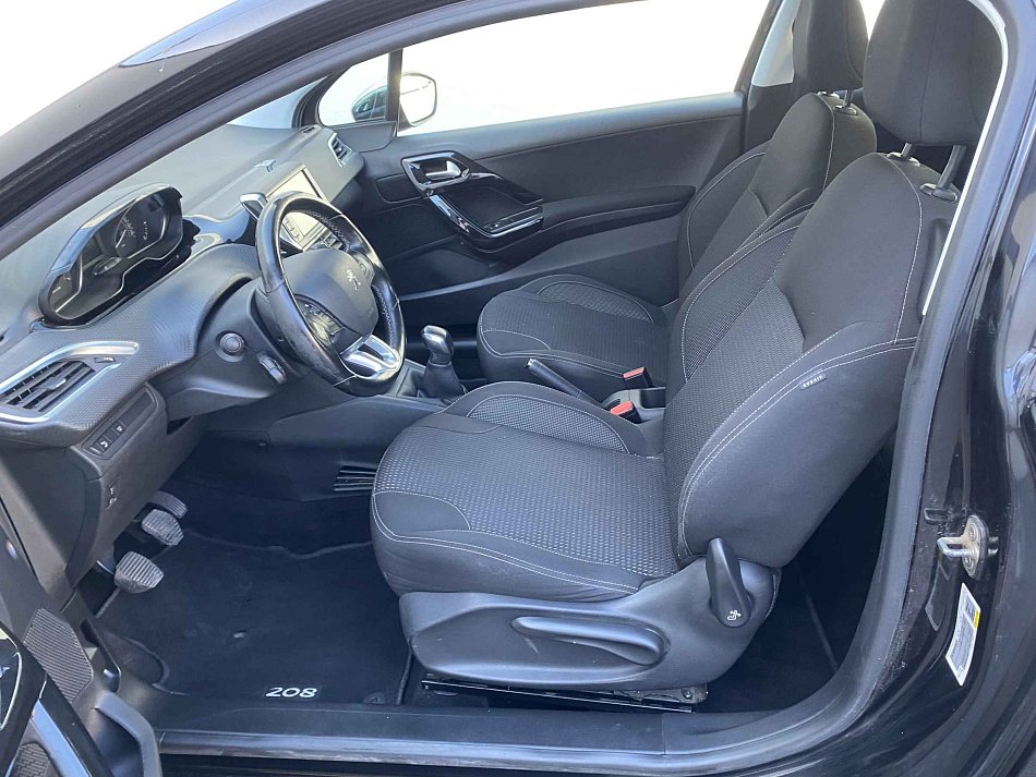 Peugeot 208 1.2PT Allure