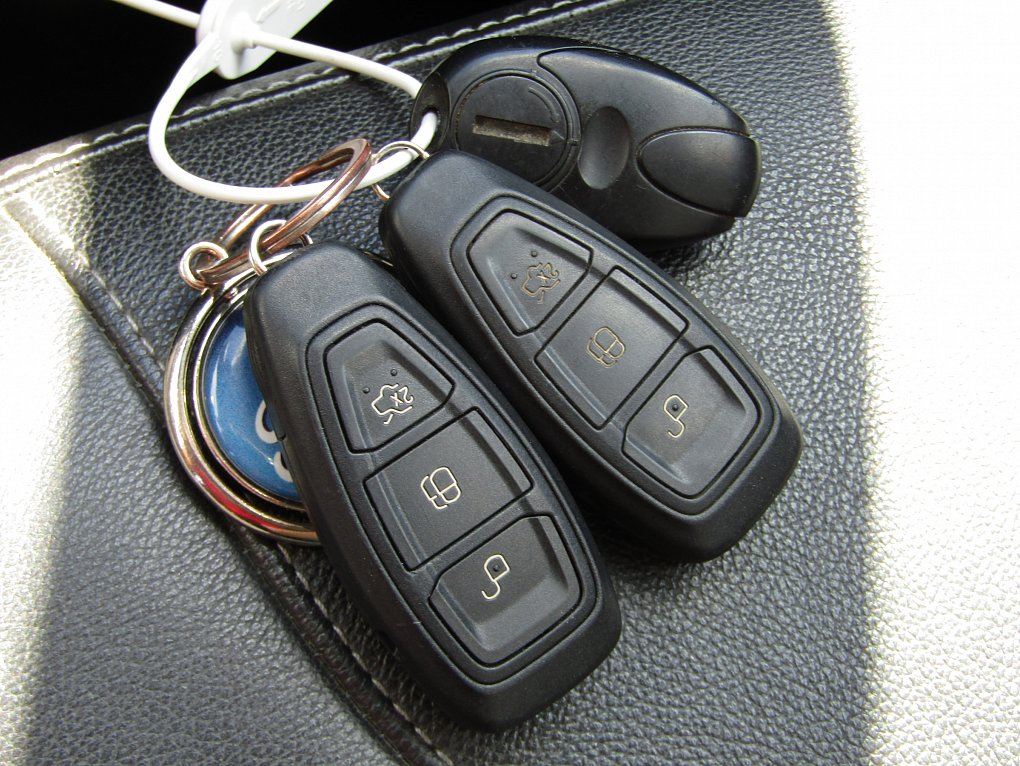 Ford Kuga 2.0 TDCi  4x4