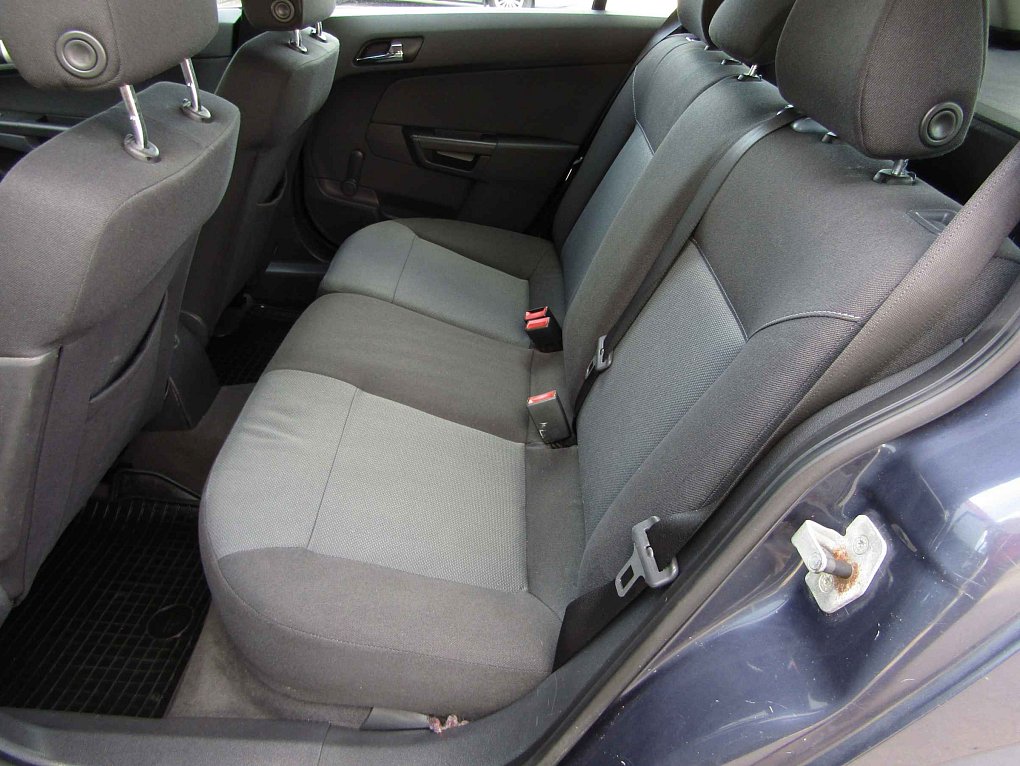 Opel Astra 1.6 i 