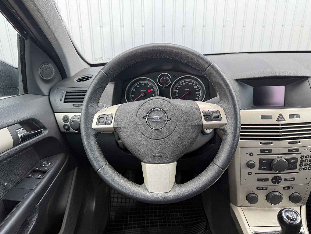 Opel Astra 1.6 i 