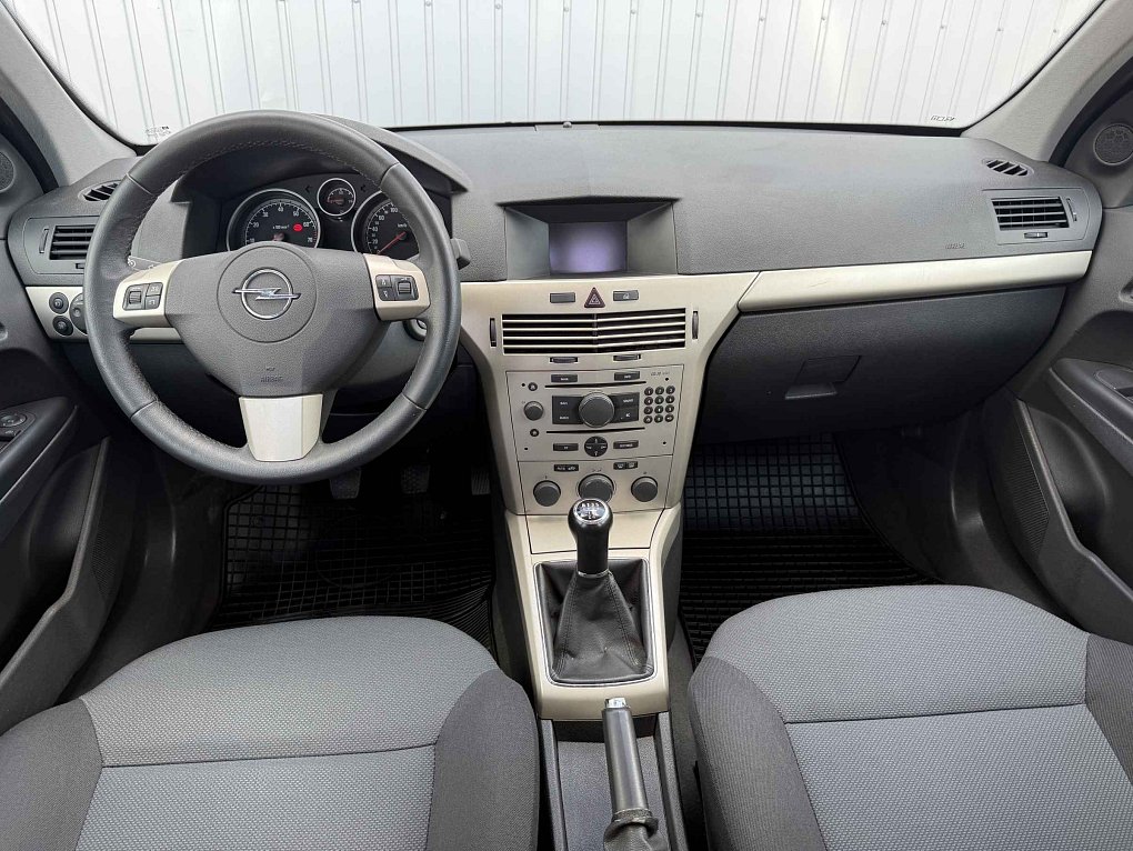 Opel Astra 1.6 i 