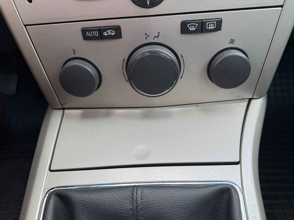 Opel Astra 1.6 i 