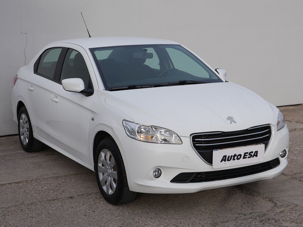 Peugeot 301 1.6 VTi Allure
