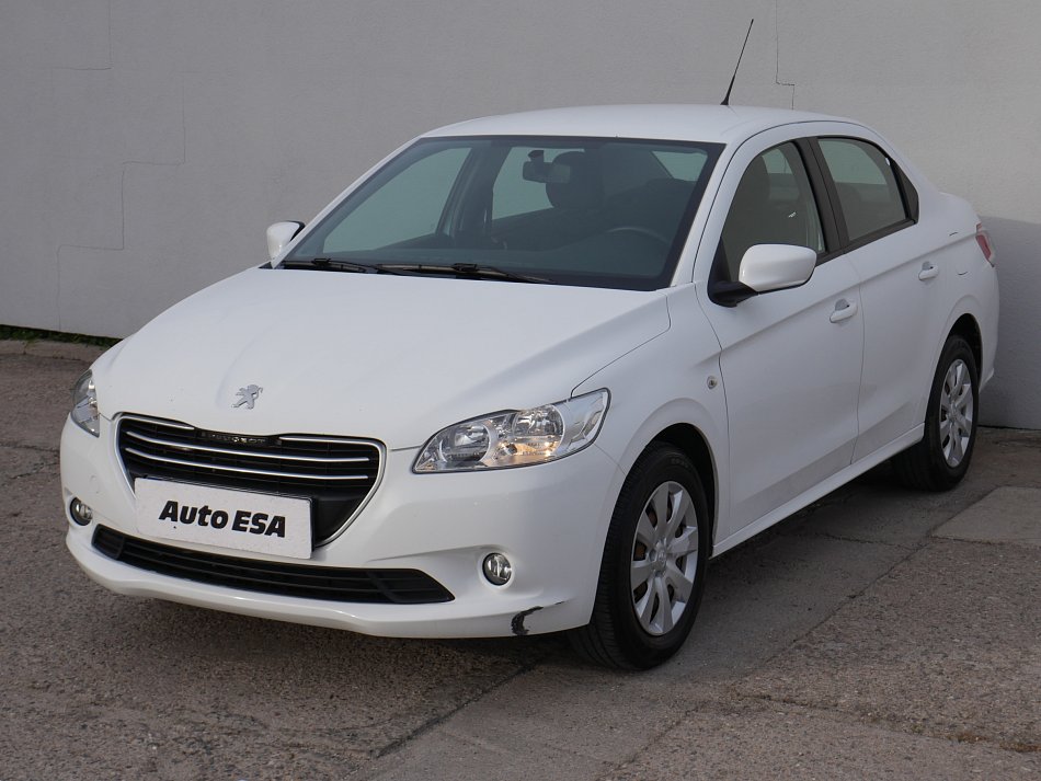 Peugeot 301 1.6 VTi Allure
