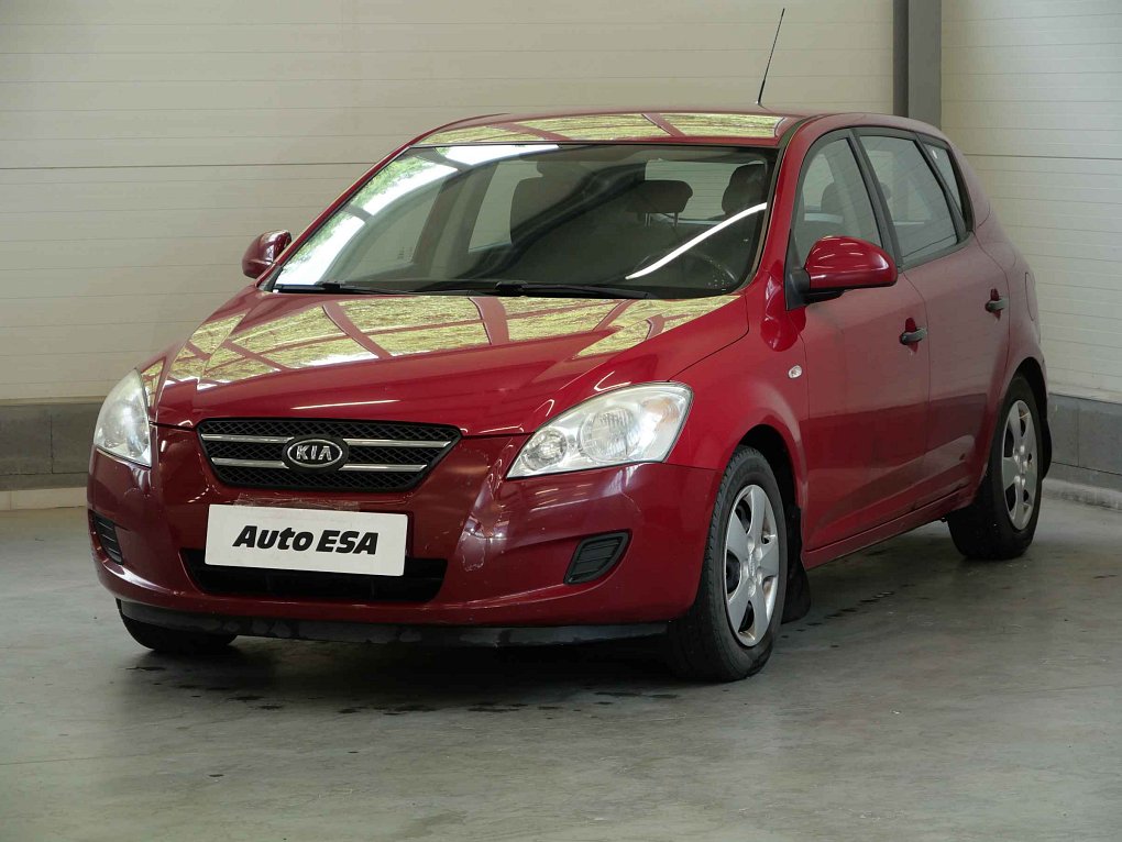 Kia Ceed 1.4i 