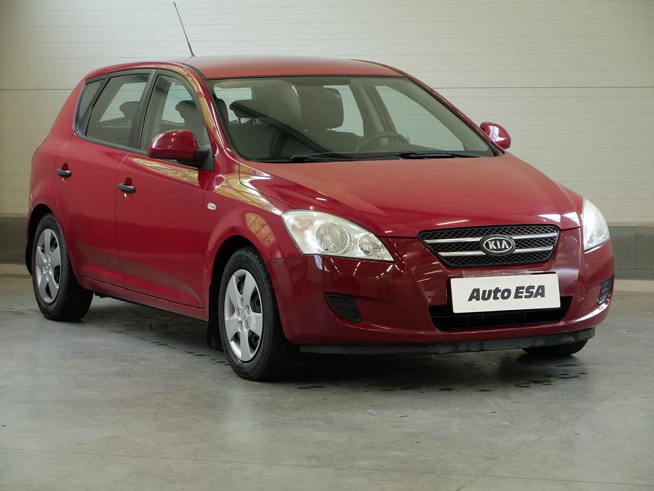 Kia Ceed 1.4i 