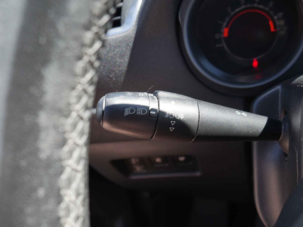 Citroën C4 1.4i 
