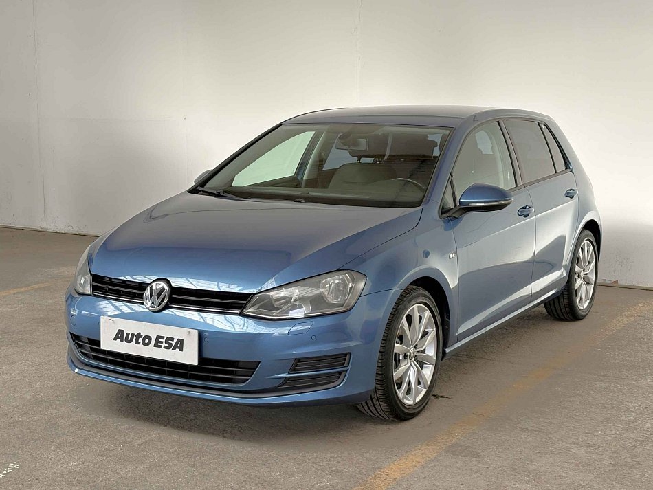 Volkswagen Golf 1.2 TSi 
