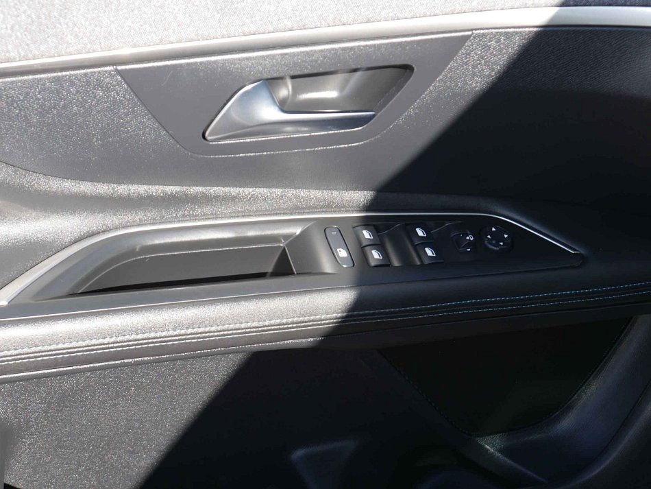 Peugeot 3008 2.0 HDi Crossway