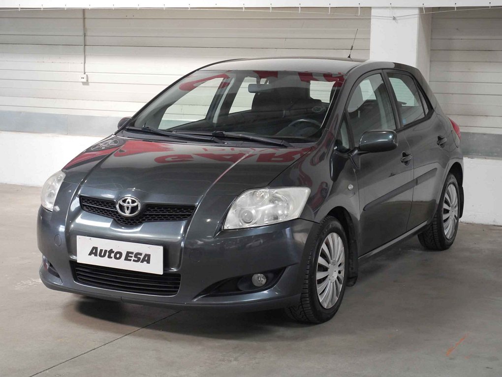 Toyota Auris 1.6 VVT-i 