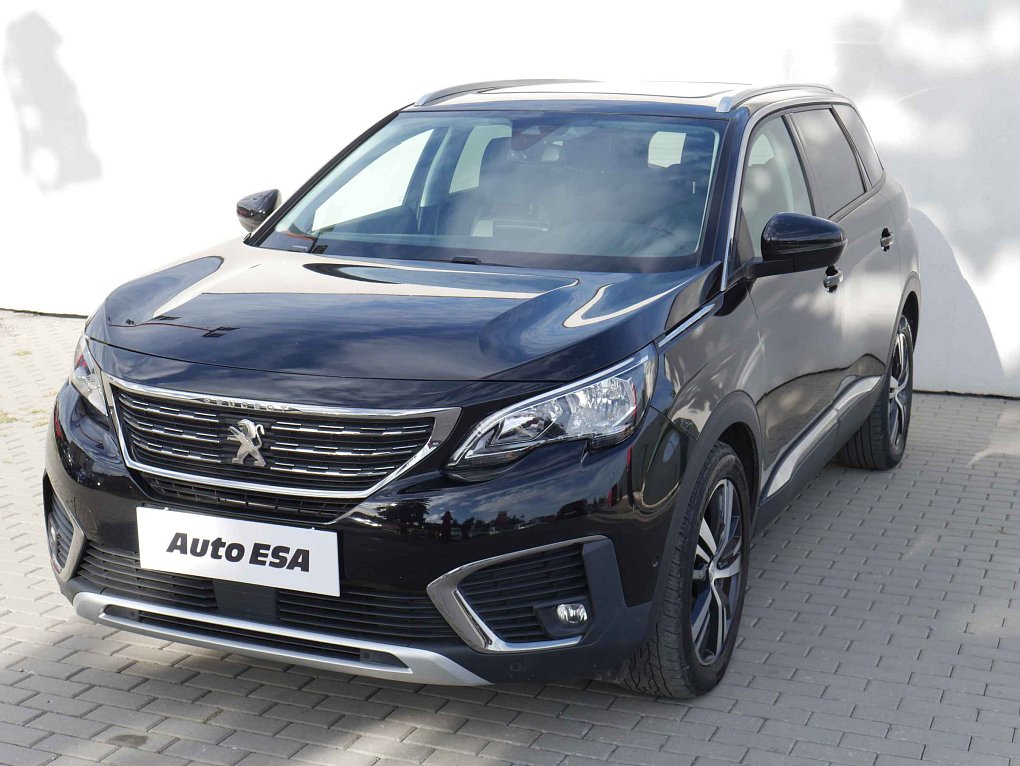 Peugeot 5008 1.2PT Allure