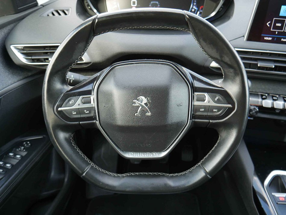 Peugeot 5008 1.2PT Allure