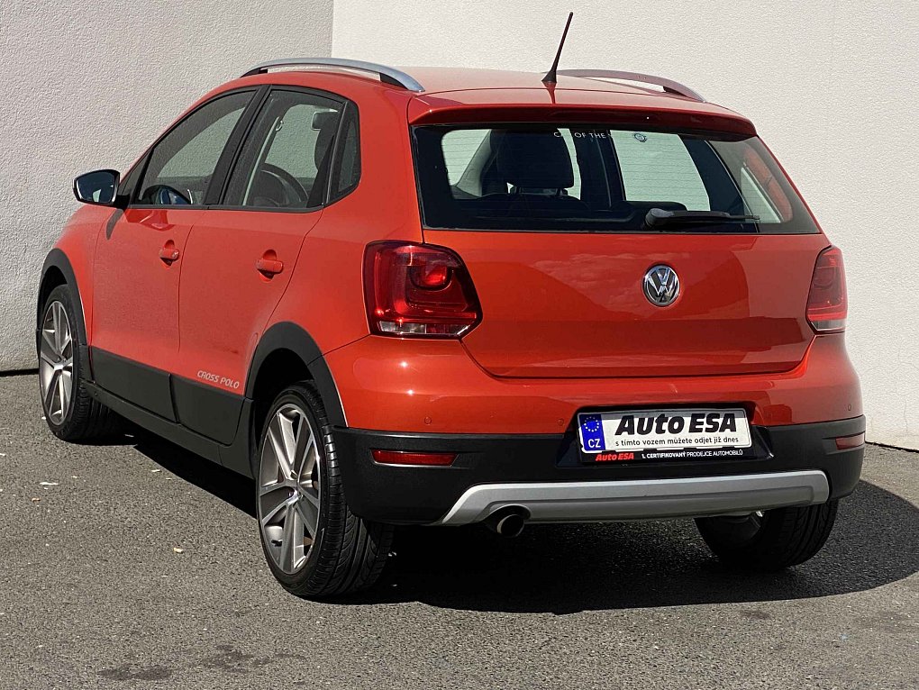 Volkswagen Polo 1.2 TSi CROSS