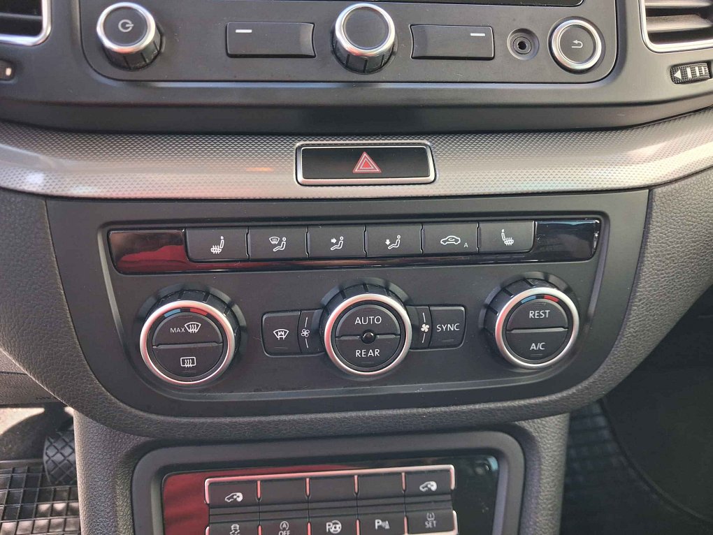 Volkswagen Sharan 2.0 TDi Life