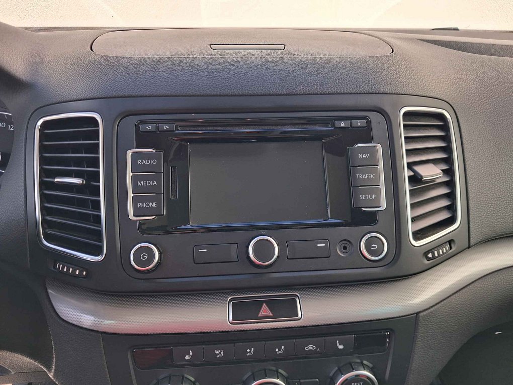 Volkswagen Sharan 2.0 TDi Life