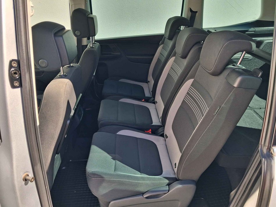 Volkswagen Sharan 2.0 TDi Life